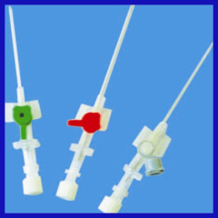 iv catheter with injection port