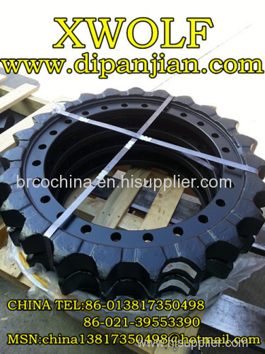 KOMATSU D355 SPROCKETS TRACK SHOES