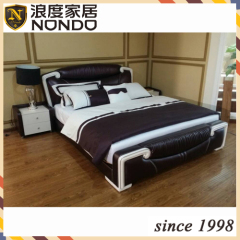 Modena color leather bed