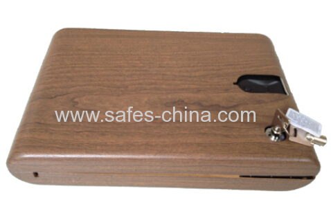 Gunvault G-50F portable fingerprint quick access pistol handgun safe