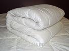 100% Wool Filling Cotton / Polyester Quilt Comforter Set for All Season and Comfortable