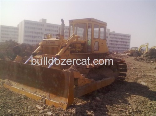 D60E second hand bulldozer Komatsu CRAWLER TRACTOR D65E