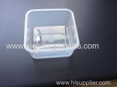 Plastic crisper for food