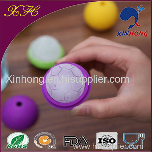 Football shape ice ball silicon mold for promotion