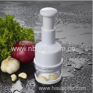 Twist Vegetable Chopper With Stainless Steel Blade