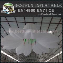 Hanging giant inflatable flower model