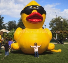 Cheap giant inflatable rubber duck