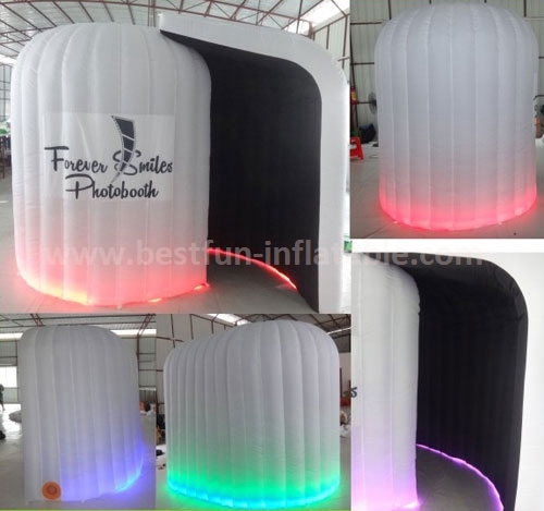 Inflatable photo booth for exhibition