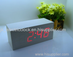 led wood clock*display time date temperature*desk clock*gift*sound control function*5 groups of alarm