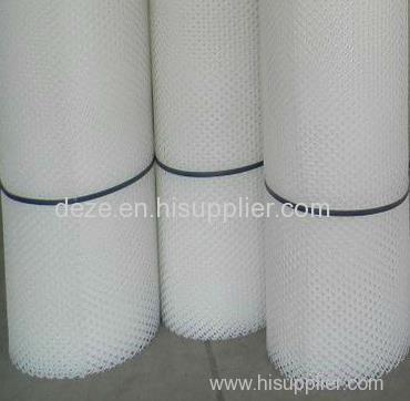 Green corrosion resistant plastic mesh