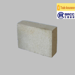 High strength high temperature alumina insulating refractory brick