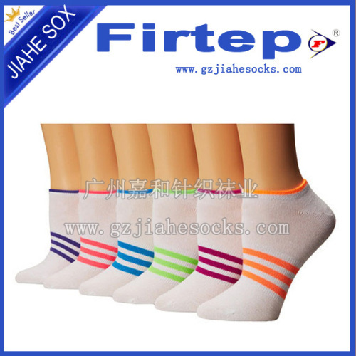 Good Quality Polyester socks /OEM Athletic socks / Sports Socks