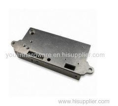 Manufacturing stainless steel CNC machinery parts