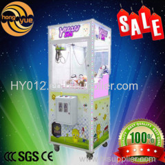 Hot Selling Gift Toy Catching Machine/Key Point push prize veding machine/ gift game machine/Amusement game machine