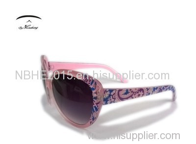 Fashion sunglasses for women