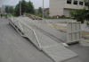 3.hydraulic mobile yard ramp can adjusted height