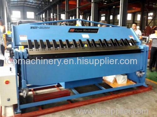 Hydraulic pan brakes bending machine