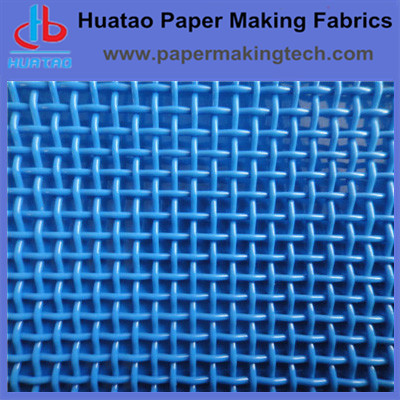 Polyester plain fabric for paper making