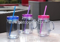 Double wall plastic tumbler with lid