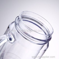 Double wall plastic tumbler with lid