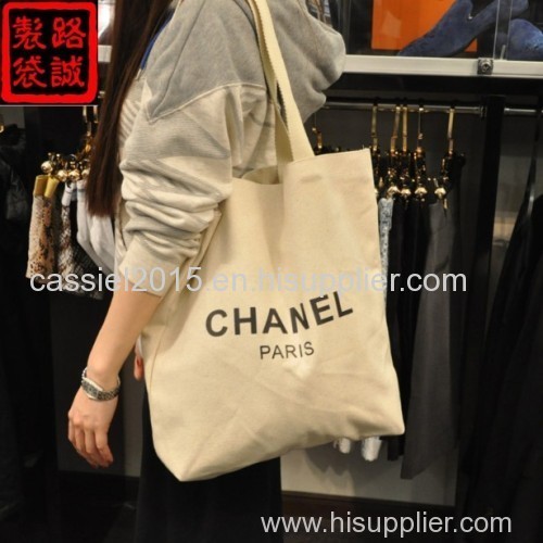 canvas hanled fashion bag