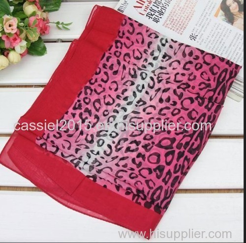 classic leopard animal print with solid border on all sides