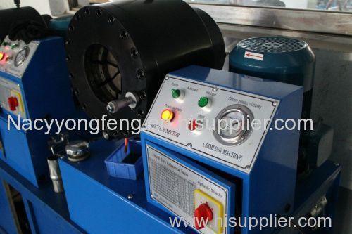 Hydraulic hose crimping machine