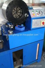 Hydraulic hose crimping machine