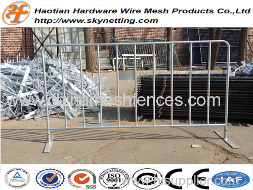 various type of long lasting hot dipped galvanized crowd control barricades