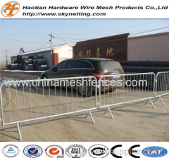 beautiful and durable hot dipped galvanized temporary pedestrian barricade crowd control barrier queue control barricade