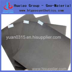 Double textured hdpe geomembrane