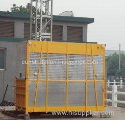 Yellow OEM Goods Material Construction Hoist Elevator SC100 with Hot Dipped Zinc