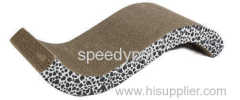 Cat scratcher corrugated board with steady feet