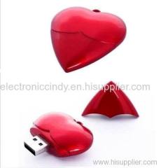 Heart style fashion gift USB flash drive