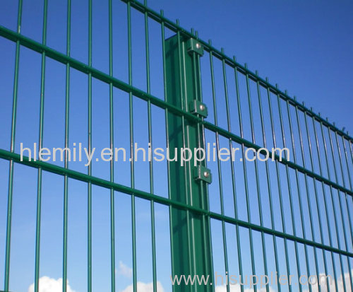 galvanized/powder coated double wire fencing