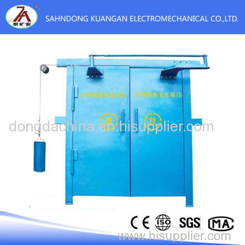 Balanced pressure ventilation door