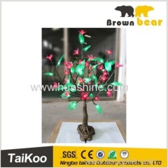 beautiful decorated outdoor christmas tree decoration