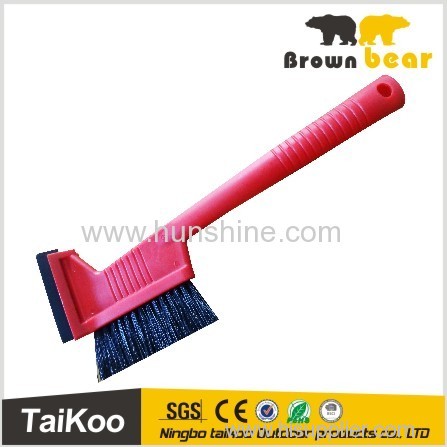 new style cheap convenient red snow brush