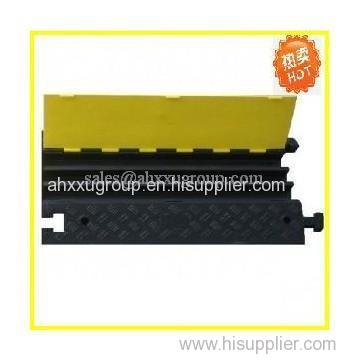 5 channedl rubber cable protector