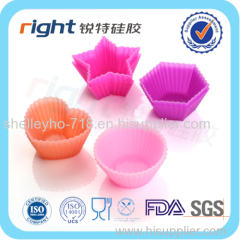 The popular and colorful western cake mould