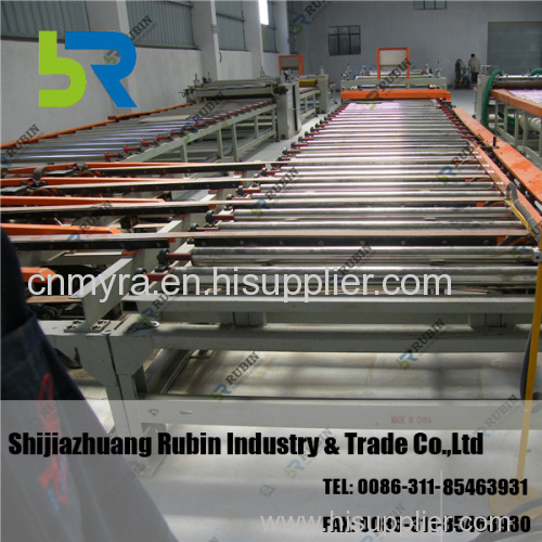 Gypsum ceiling board production equipment with small in land coverage