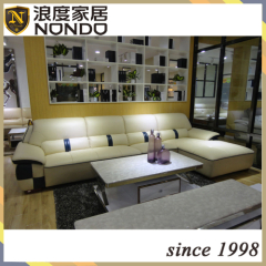 Contemporary Corner Sofa with Chaise AA088
