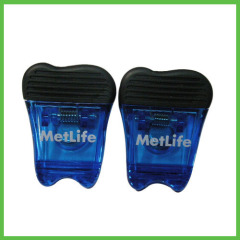 Tooth shaped Plastic Magnetic Clip