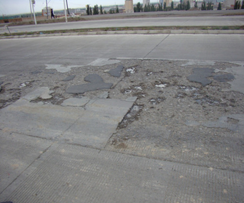 How to finish concrete parking lots surface peeling