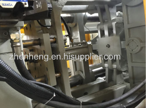 ChuanLihFa CLF-1000T used Injection Moding Machine 