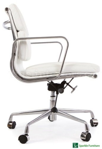 Eames low back soft pad chair