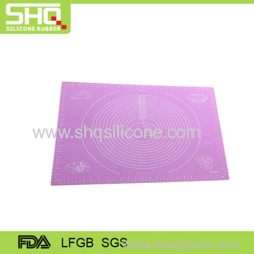 Hot sale customer design silicone table mat