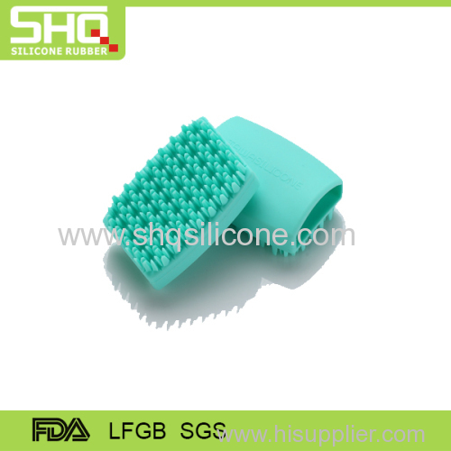 Silicone vegetable brush