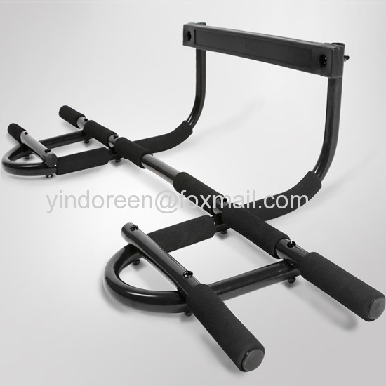 Iron gym door gym chin up bar