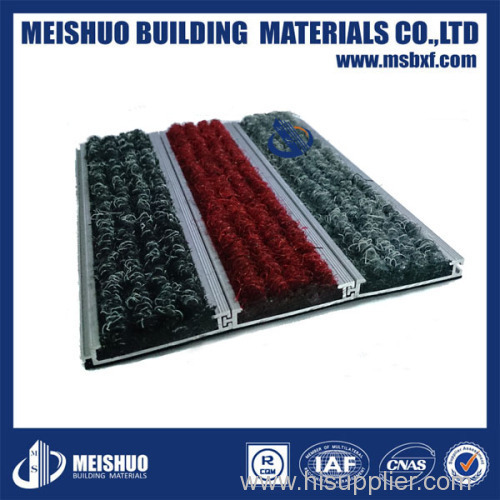 Aluminum interlock entrance mat for commercial buildings